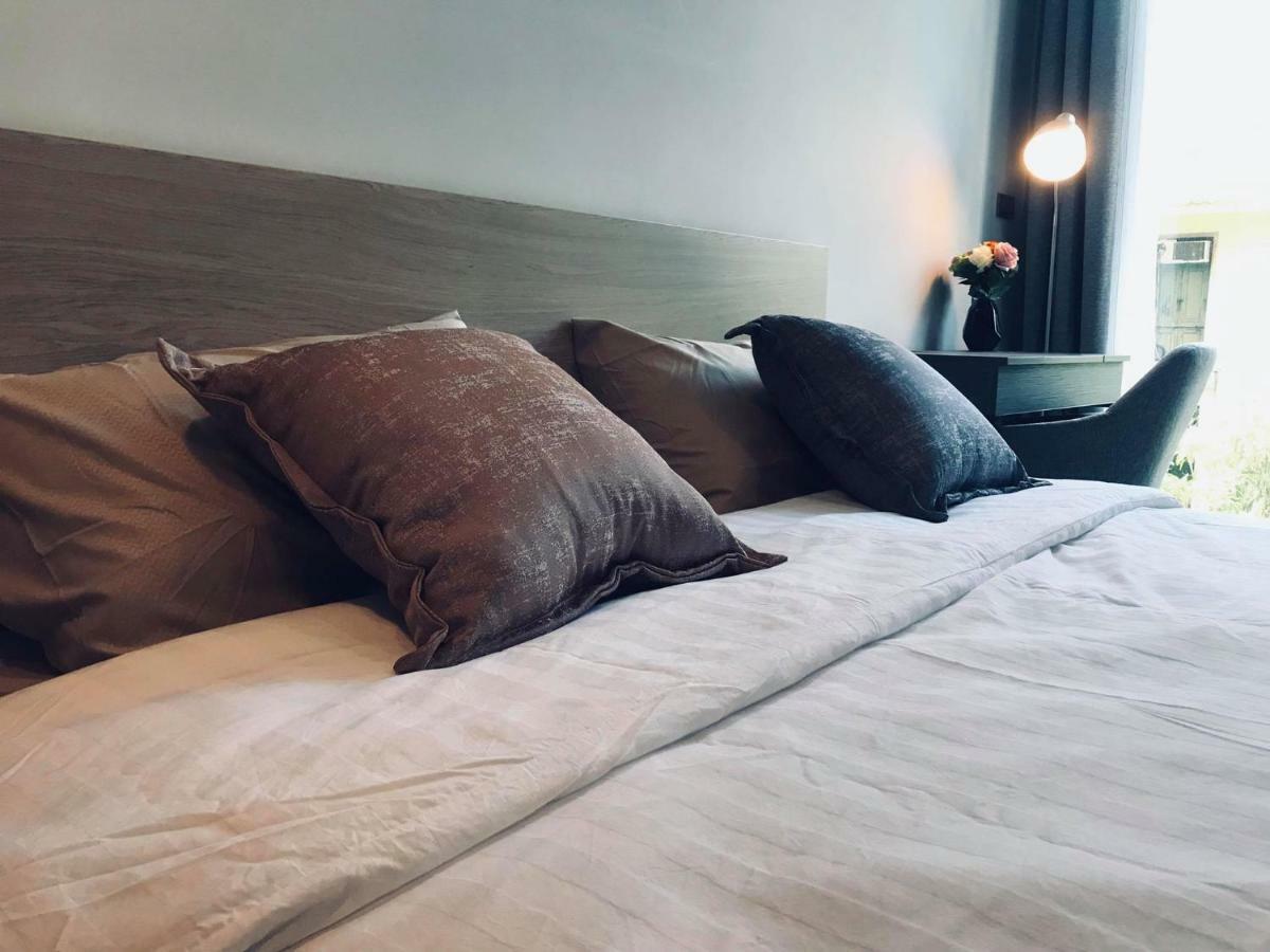 Appartamento Cbd Asoke/Nana/Ploenchit +2 Mins To Terminal 21 Bangkok Esterno foto
